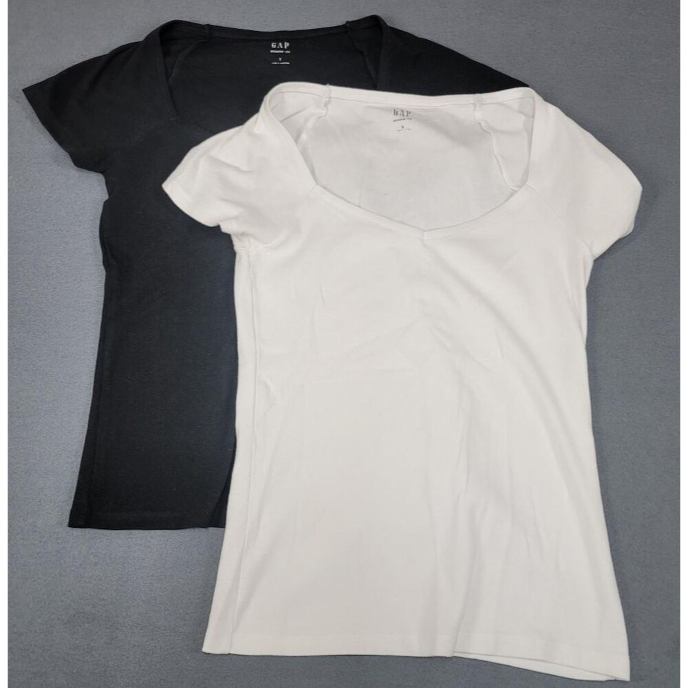 Gap Modern T Shirts Size: Small - Lot of 2 - one black, one white
